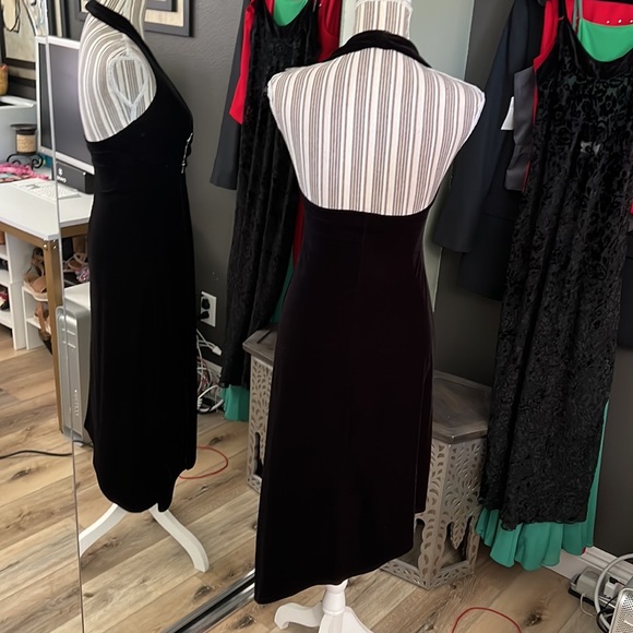 Robbie Bee, velvet like gown, STUNNING - Picture 6 of 7